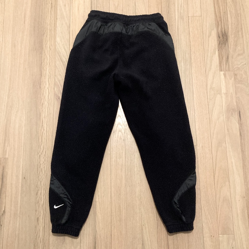 NIKE ✔️ Sherpa Fleece Joggers - Picture 9 of 15